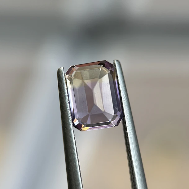 Ametrino–1.65ct–7.7x5.9x4.2mm 2