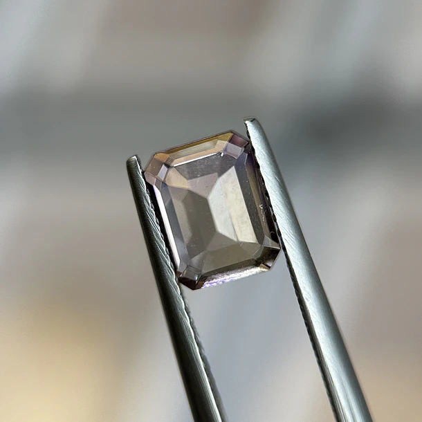 Ametrino–1.45ct–7.9x6.1x3.9mm 3