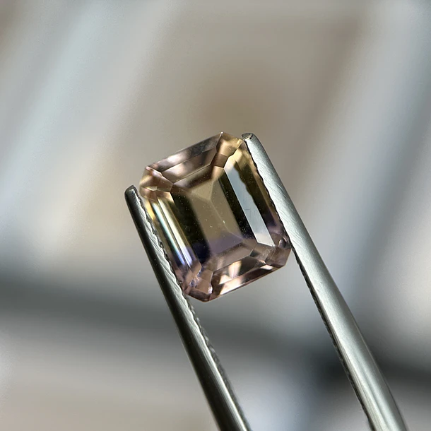 Ametrino–3.05ct–9x7x6.2mm 1