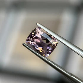 Ametrino–3.56ct–9.8x7.8x6.6mm