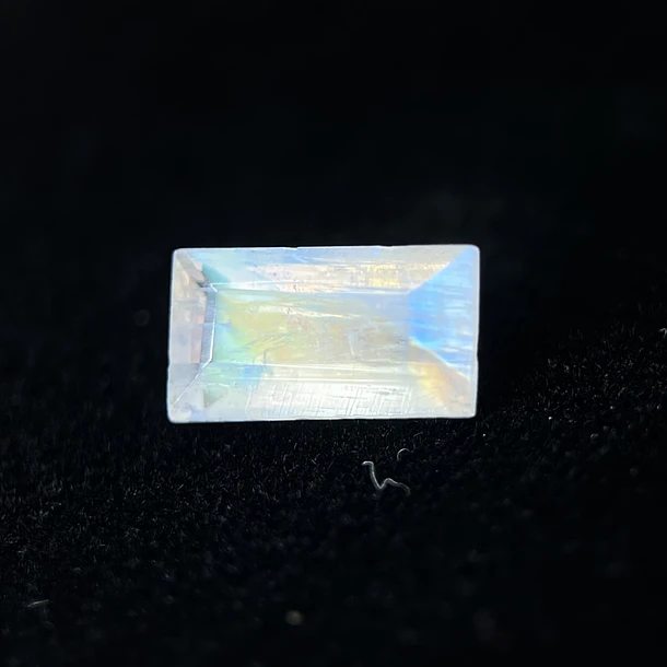 Par Piedra luna-1.55ct-9x5mm-  1