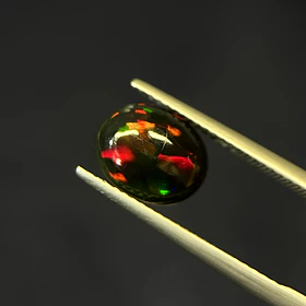 Ópalo–1.49ct–10x8.1x3.5mm