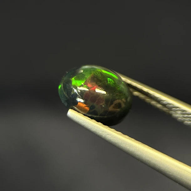 Ópalo–1.39ct–9.08x7.09x4.45mm 2