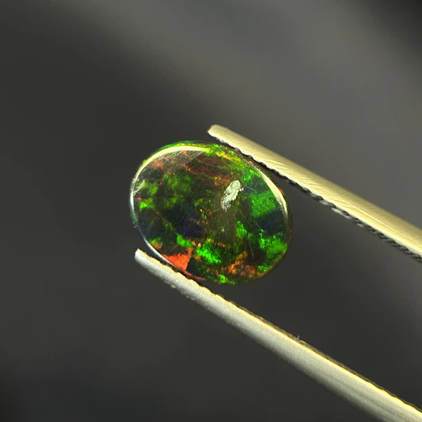 Ópalo–1.37ct–10x7.77x3.41mm 2