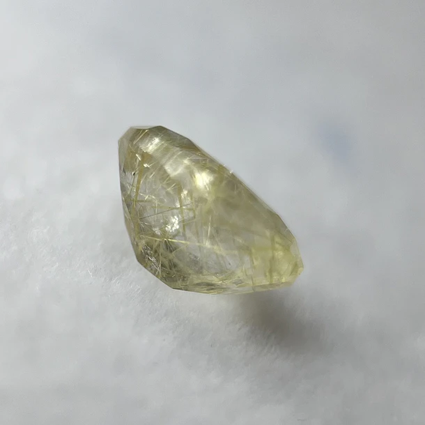 Cuarzo rutilado-2.22ct-9x7mm- COPIAR 3
