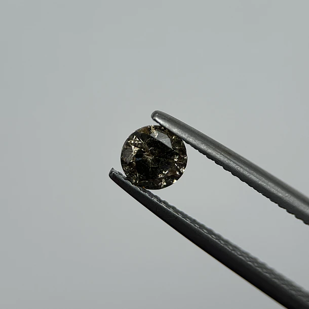 Salt and pepper-0.66ct-5.51x3.33mm 1
