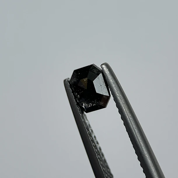 Salt and pepper-0.765ct-5.89x4.90x2.65mm 3