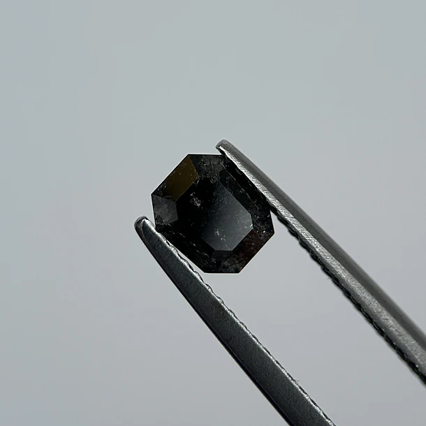 Salt and pepper-0.765ct-5.89x4.90x2.65mm 1