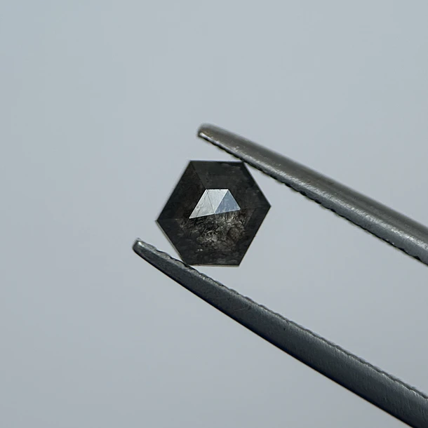 Salt and pepper-0.73ct-5.94x4.82x2.78mm 1