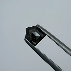 Salt and pepper-0.685ct-6.23x5.35x2.20mm