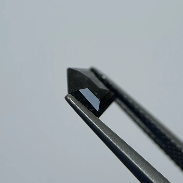 Salt and pepper-0.685ct-6.23x5.35x2.20mm 2