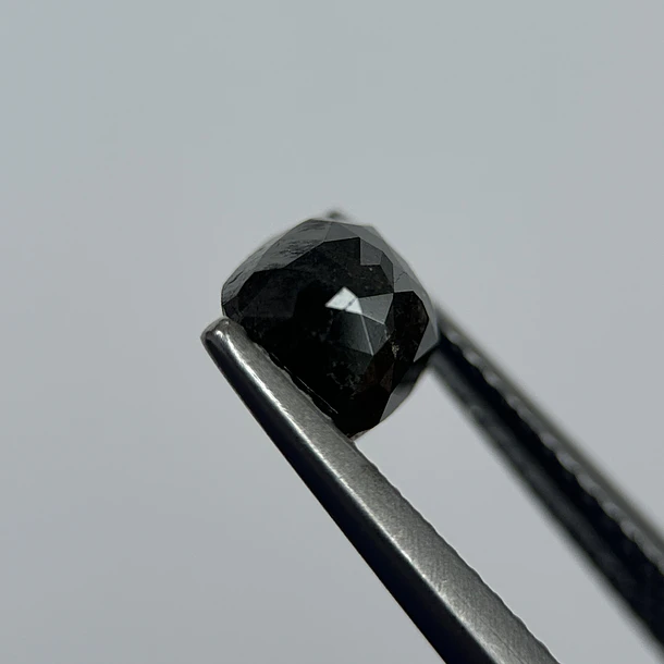 Salt and pepper-1.265ct-5.74x5.60x5.59mm 2