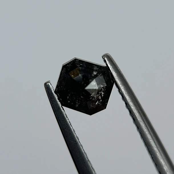 Salt and pepper-0.965ct-5.38x5.05x3.43mm 2