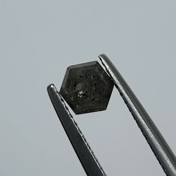 Salt and pepper-0.79ct-4.73x4.76x3.50mm 3