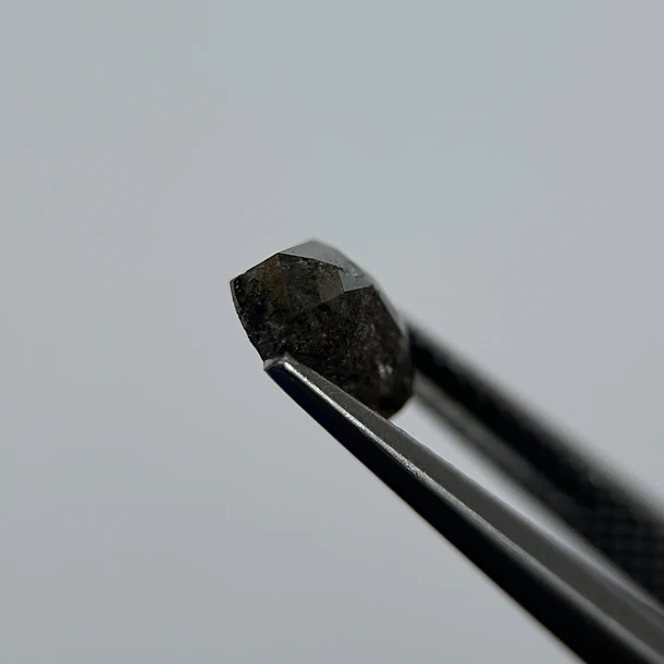 Salt and pepper-0.735ct-5.58x4.13x2.88mm 3