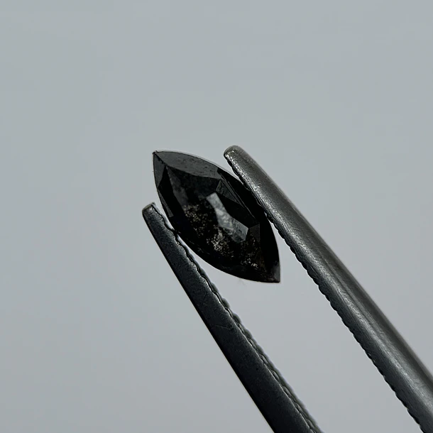 Salt and pepper-0.706ct-8.05x3.66x2.7mm 1