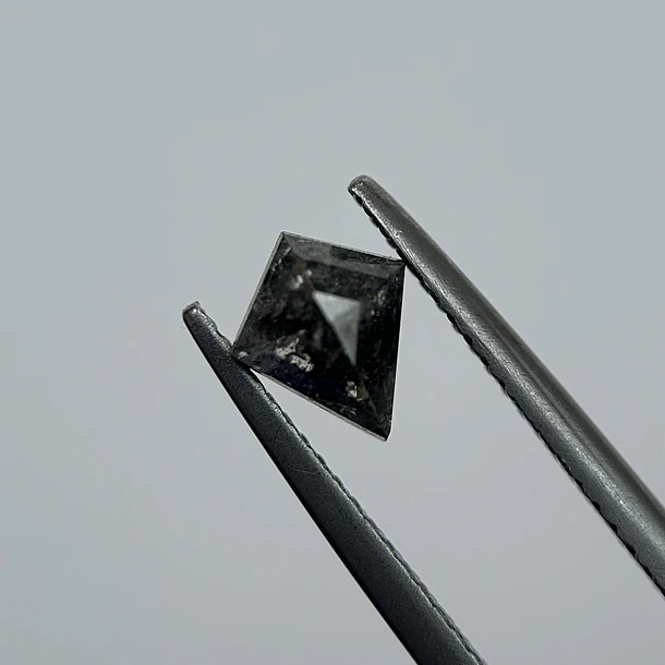 Salt and pepper-1.02ct-7.35x6.25x3.60mm 1