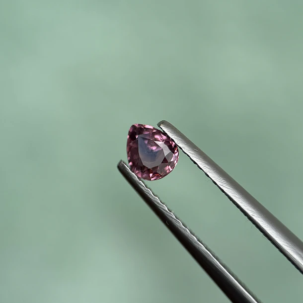 Zafiro pastel-0.398ct-4.83x4.10x2.49mm 1