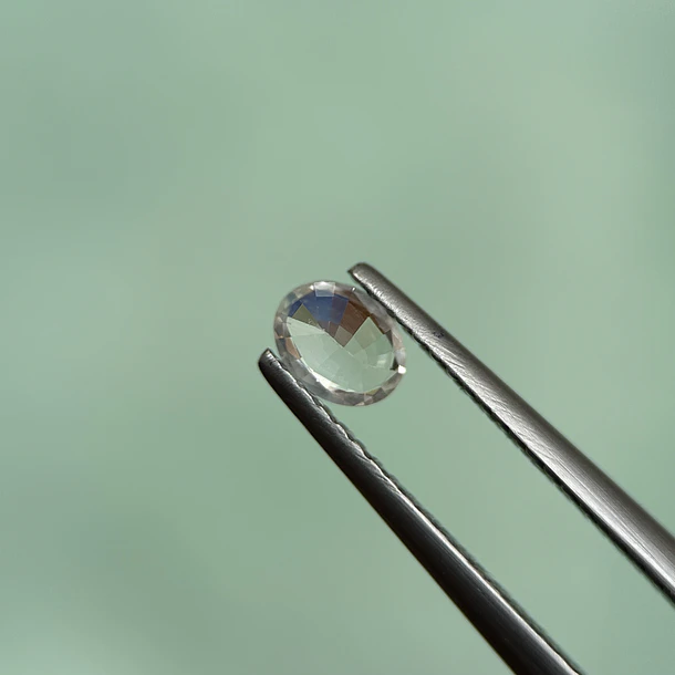 Zafiro pastel-0.35ct-5.04x3.95x2.17mm 2