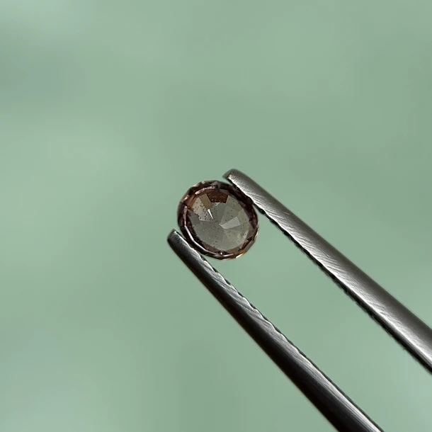 Zafiro pastel-0.325ct-4.27x3.66x2.35mm 2