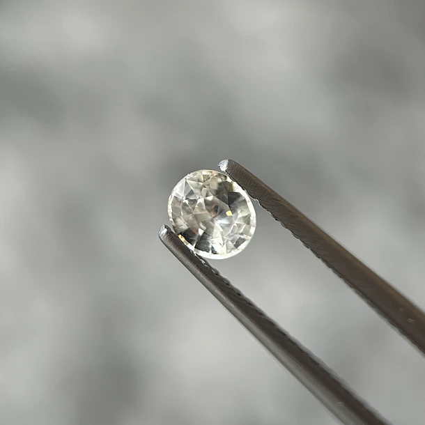 Zafiro pastel-0.45ct-5.08x4.38x2.68mm 1