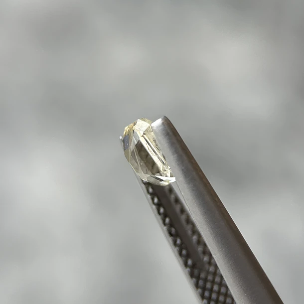 Zafiro pastel-0.64ct-5.06x4.15x2.86mm 2