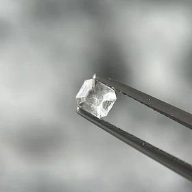 Zafiro pastel-0.34ct-4.29x3.79x2.39mm