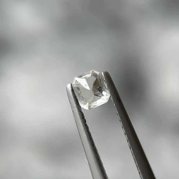 Zafiro pastel-0.34ct-4.29x3.79x2.39mm 3