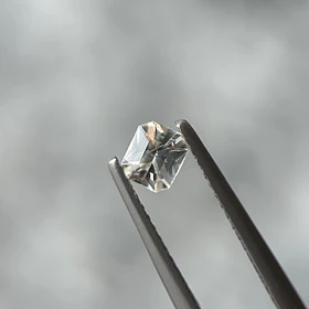 Zafiro pastel-0.34ct-4.31x3.79x2.45mm