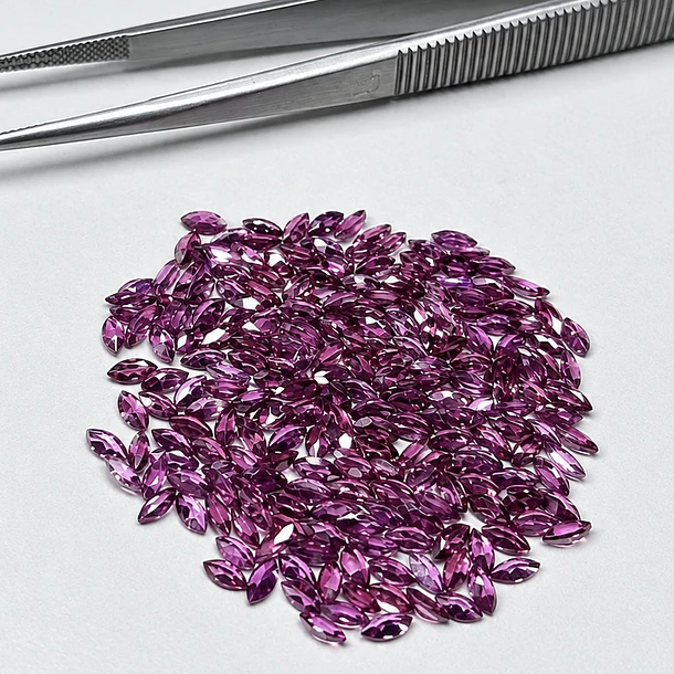 Granate rodolita-0.10ct-4x2mm 1