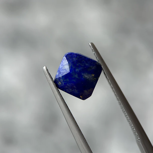 Lapislázuli-2.05ct-7.5x7.5x4.3mm 1