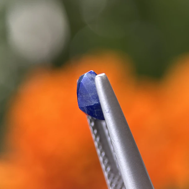 Lapislázuli-0.70ct-6.7x4.8x3.1mm 2