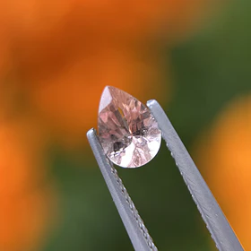 Turmalina-0.60ct-7.2x5x3.3mm