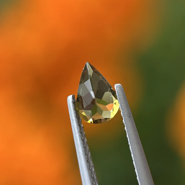 Turmalina-0.30ct-7.2x4.8x2.9mm 3