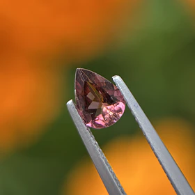 Turmalina-0.60ct-6.9x4.9x3.3mm
