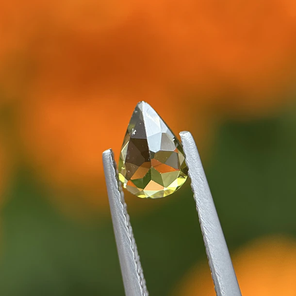 Turmalina-0.55ct-7x5x2.8mm 3