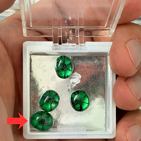 Esmeralda colombiana trapiche-3.48ct-10.5x8.9mm