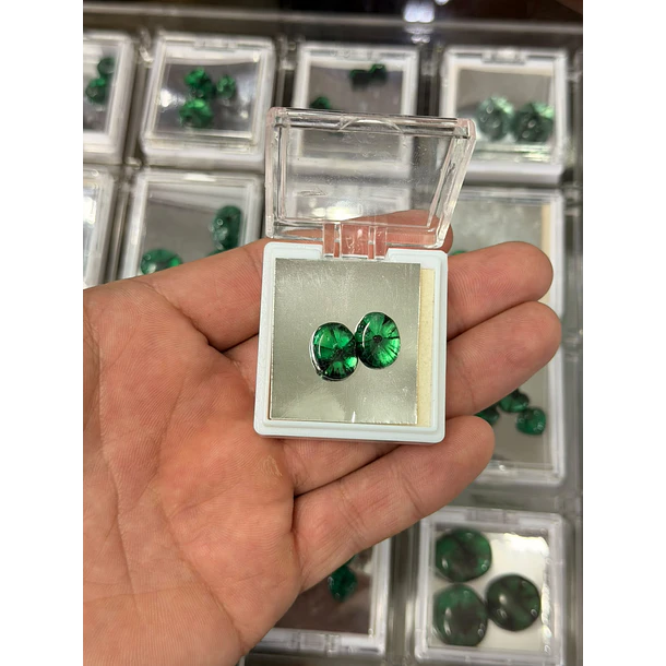 Esmeralda colombiana trapiche-3.83ct-12.7x9.8mm 2