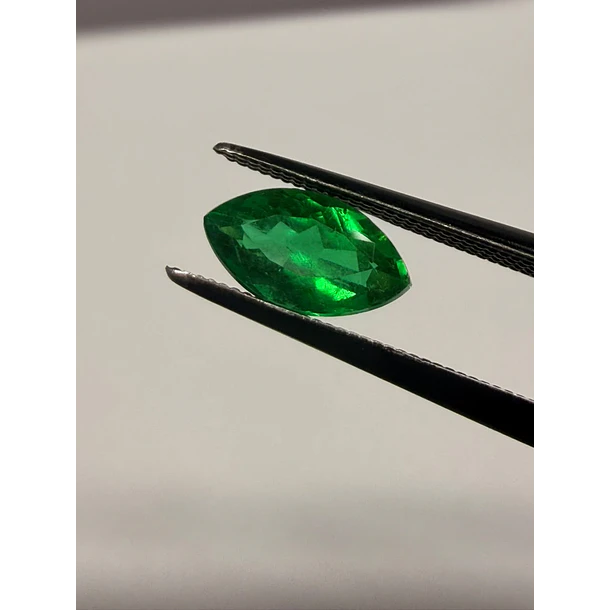 Esmeralda colombiana-1ct-10x6mm 1