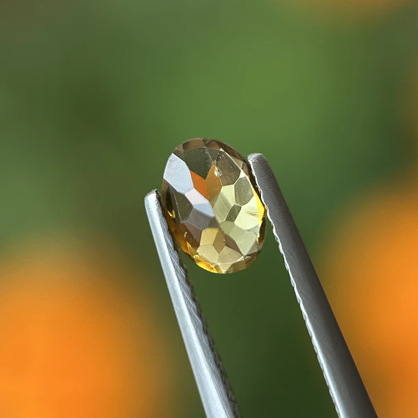 Turmalina-0.55ct-6.9x4.9x3mm 3
