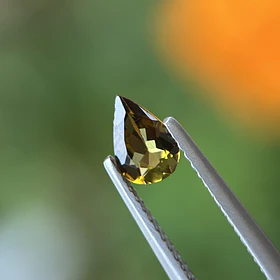 Turmalina-0.40ct-7.1x4.8x2.7mm