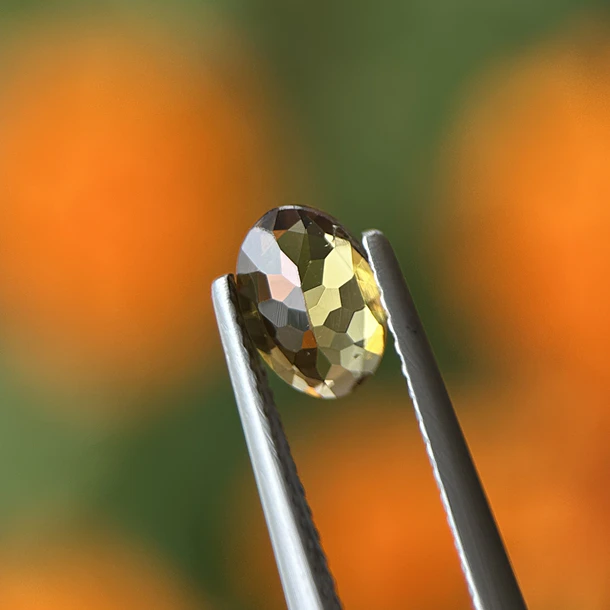 Turmalina-0.95ct-7.2x5.1x2.6mm 3