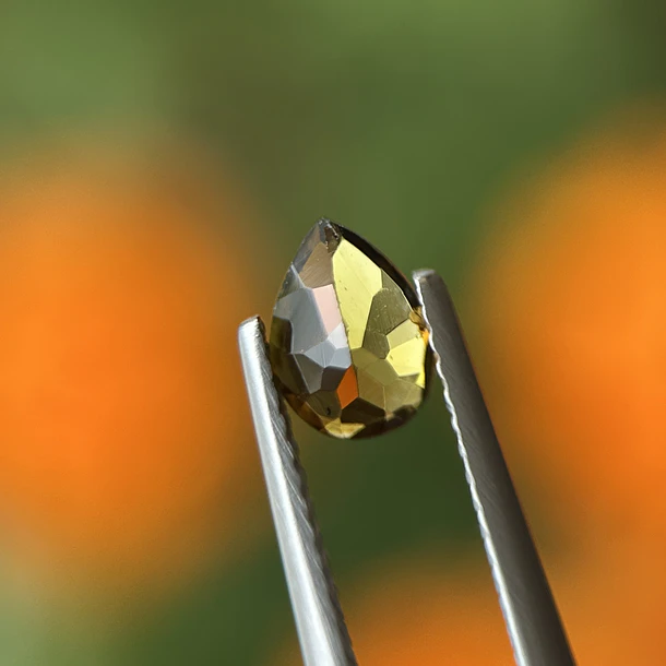 Turmalina-0.70ct-6.9x4.9x2.8mm 3