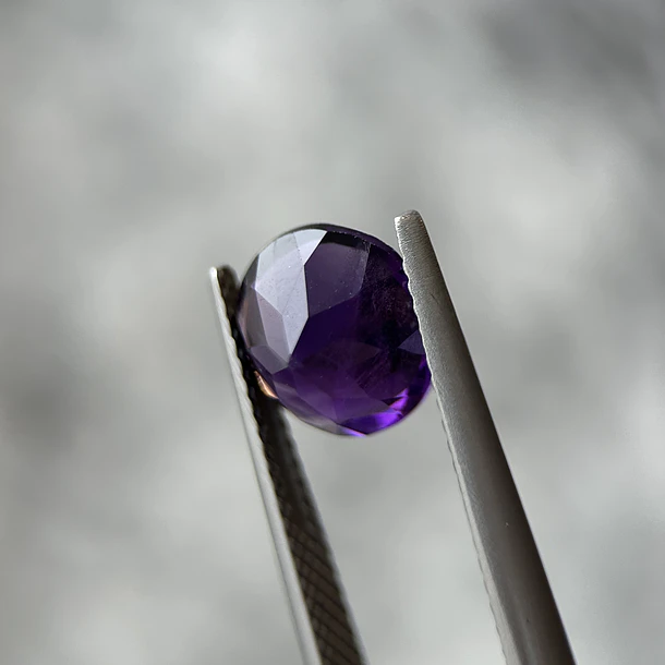 Amatista morada-2.10ct-9mm 2