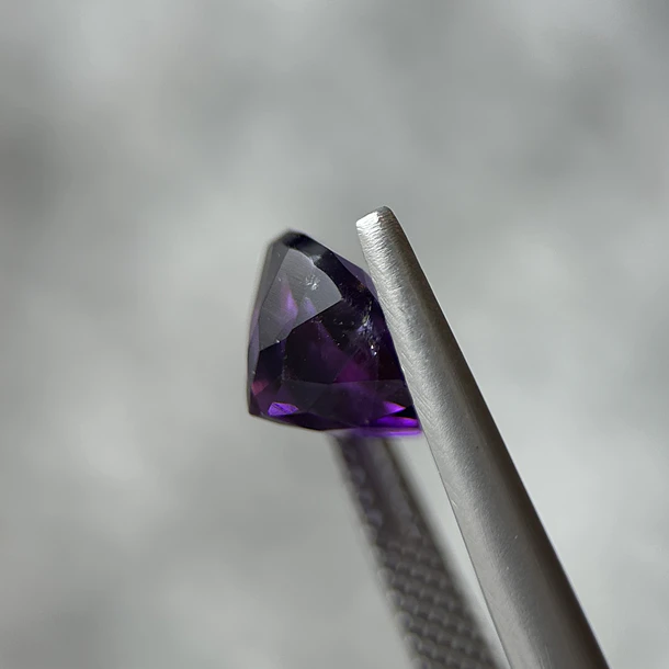 Amatista morada-2.57ct-8.8mm 2