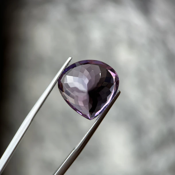 Amatista morada-13.37ct-16.2x16.4x10.4mm 3