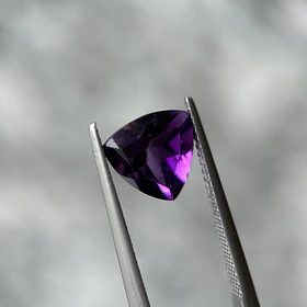 Amatista morada-2.665ct-9.3x9.2x6.3mm