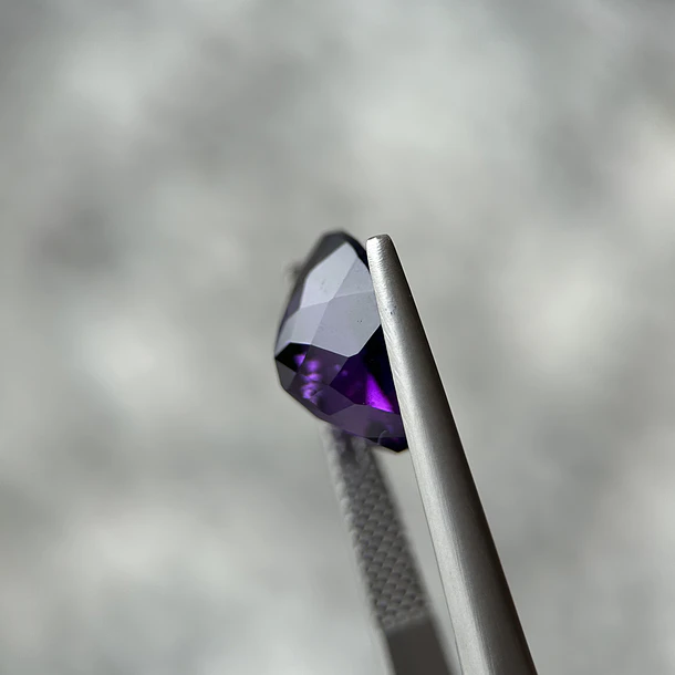 Amatista morada-4.50ct-12x9.9x6.6mm 2