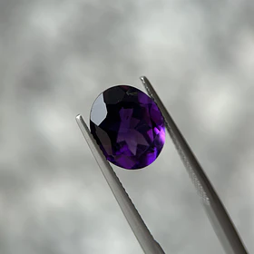 Amatista morada-4.50ct-12x9.9x6.6mm