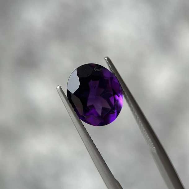 Amatista morada-4.50ct-12x9.9x6.6mm 1